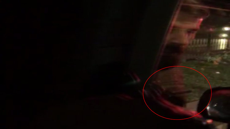 Uber'e bir saldırı daha! Taksi şoförü bu kez bıçak kullandı