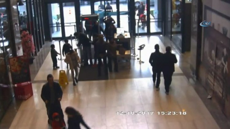 Mağazalarda hırsızlık anı kamerada