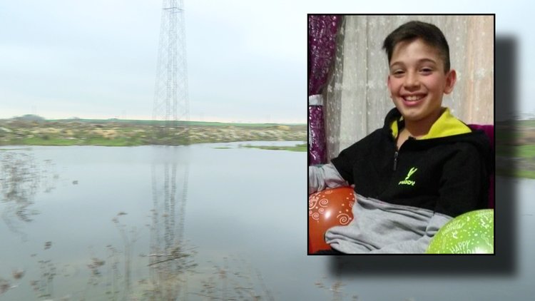 Yağmur suyunun oluşturduğu gölete düştü! Kurtarılamadı