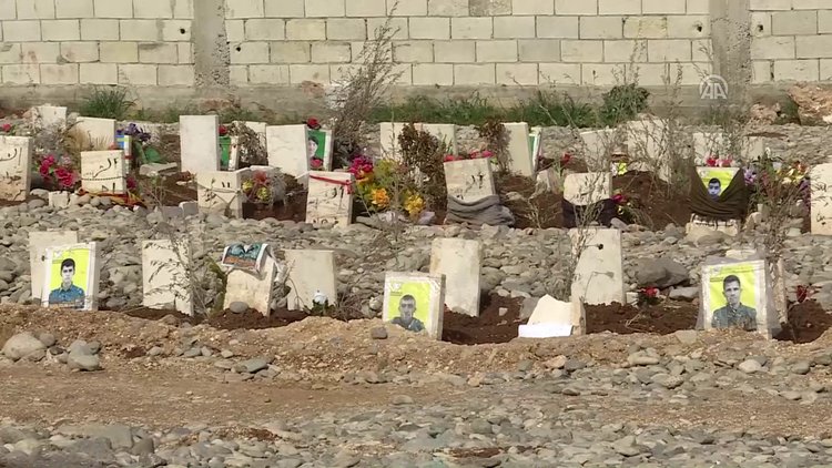 Afrin'de terörist mezarları bulundu
