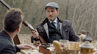 Sponsorluk görüşmeleri için Sadık Kolhan'dan randevu alınamayınca olaya el koyup Sadık'ın ayağına giden Can Manay imzayı kapıyor. ...