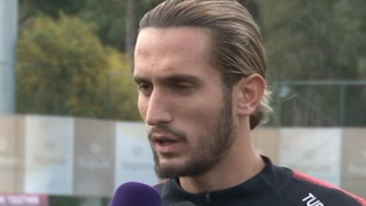 "Türk futbolcuların değersizleştirilmemesini istiyorum"