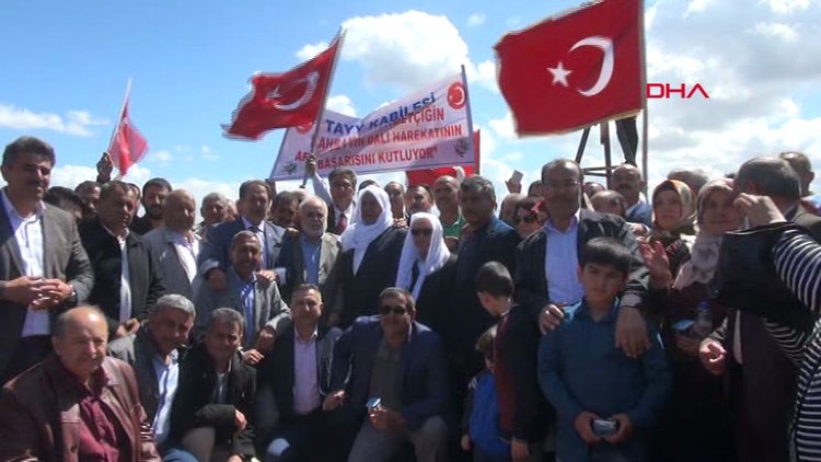 Tayy aşiretinden Afrin kutlaması