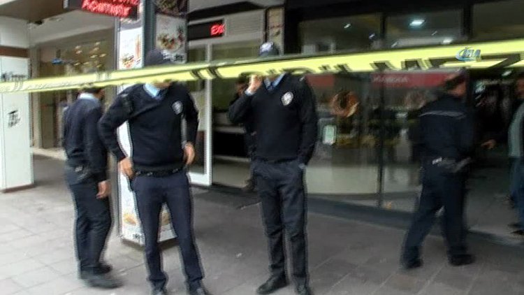 Levent'te kafede silahlı kavga: 2 yaralı