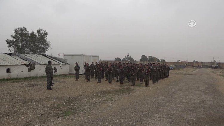 Türkmeneli TV, terör örgütü PKK'nın Sincar'daki kamplarını görüntüledi