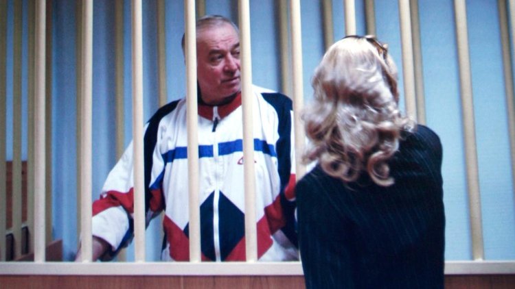 Sınır dışı edecek Rus diplomat bulamadılar...