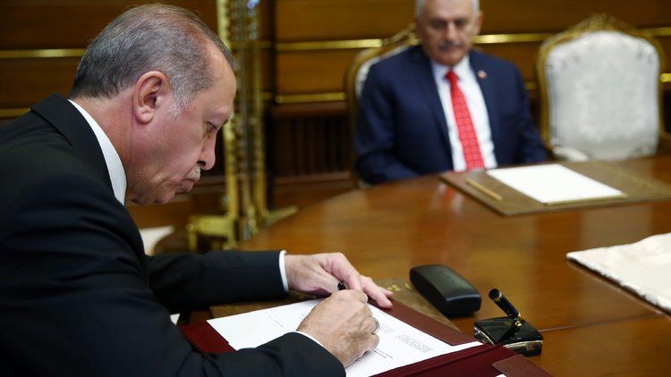 Cumhurbaşkanı Erdoğan, milyonları ilgilendiren torba yasayı onayladı! İşte yeni düzenlemeler