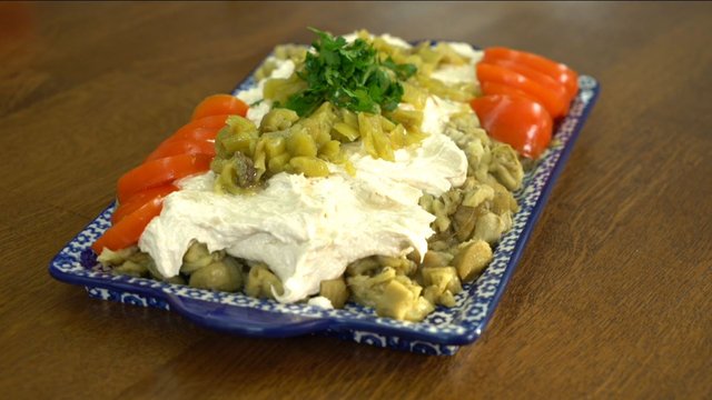 Tahinli Patlıcan Salatası
