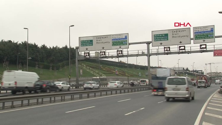 "İstanbul Yeni Havalimanı" TEM ve D-100'deki yön levhalarında
