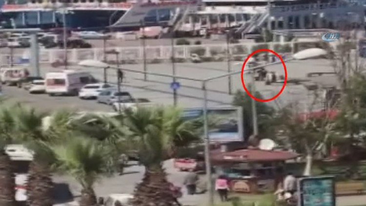 Çanakkale&#039;de kan donduran cinayet: Çocuk çocuğu sokak ortasında öldürdü!