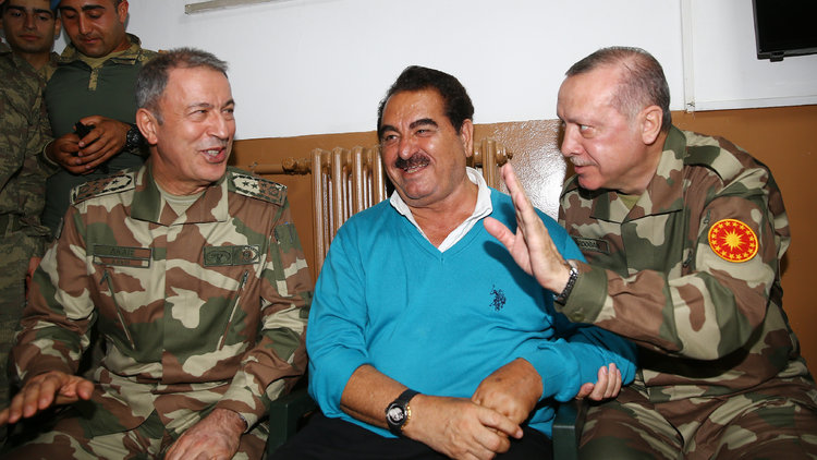 Tatlıses'ten Cumhurbaşkanı Erdoğan'a özel 'Afrin' türküsü