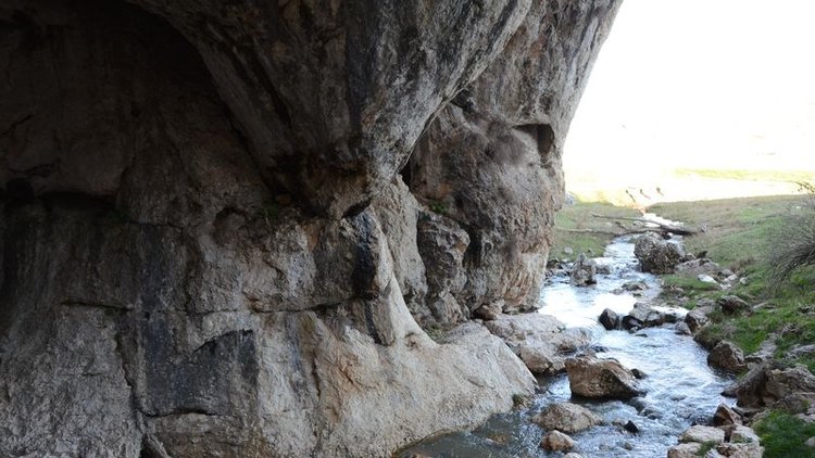 Eskişehir&#039;deki gizemli mağara keşfedilmeyi bekliyor