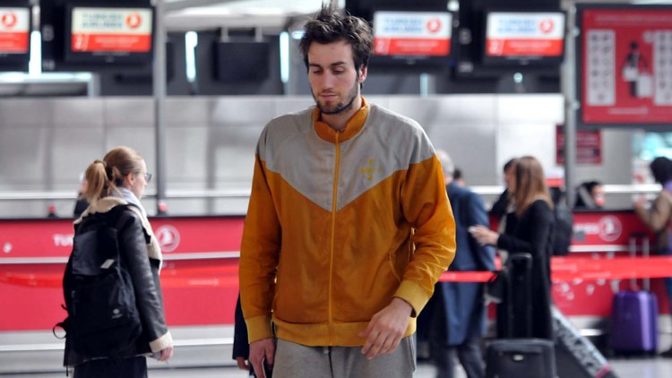 Basketbolcunun hazin öyküsü! Sokak ortasında dövmüşler