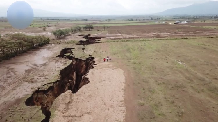 Afrika kıtası ikiye ayrılıyor!