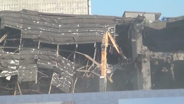 Yıkımı devam eden AKM ilk kez içeriden görüntülendi