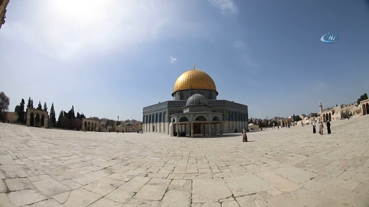 Mescid-i Aksa'nın içinden çekilen görüntüler