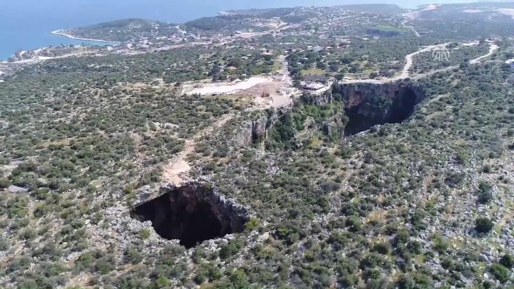 "Cennet"e asansör "Cehennem"e seyir terası