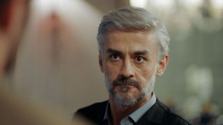 Can'a duyduğu nefrete Belkıs'dan yediği tokatta eklenen Yener, soluğu Can'ın yanında alıyor.