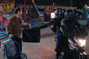Derin parasını geri alıyor!