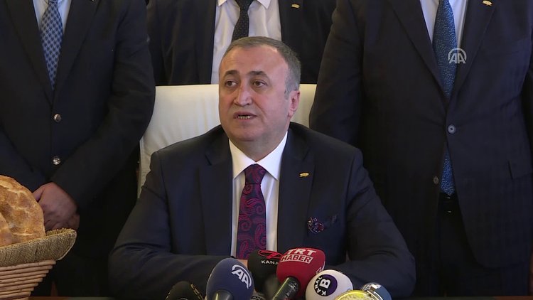 Fırıncılar Federasyonu Başkanı Balcı: "Ramazan pidesinin kilogram fiyatı 7,2 lira olarak belirlendi"