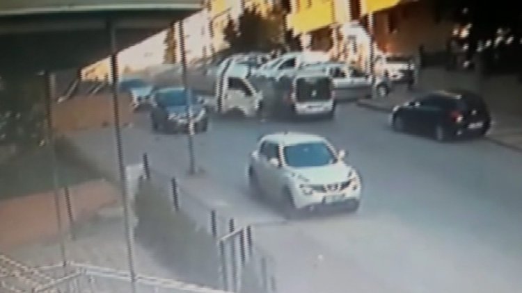 Polisten kaçan hırsızlar ortalığı savaş alanına çevirdi