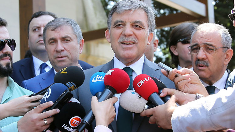 Abdullah Gül: Aday değilim çünkü...