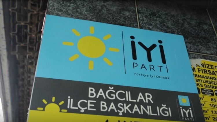 İYİ Parti Bağcılar standında saldırıya rağmen çalışmalar sürüyor