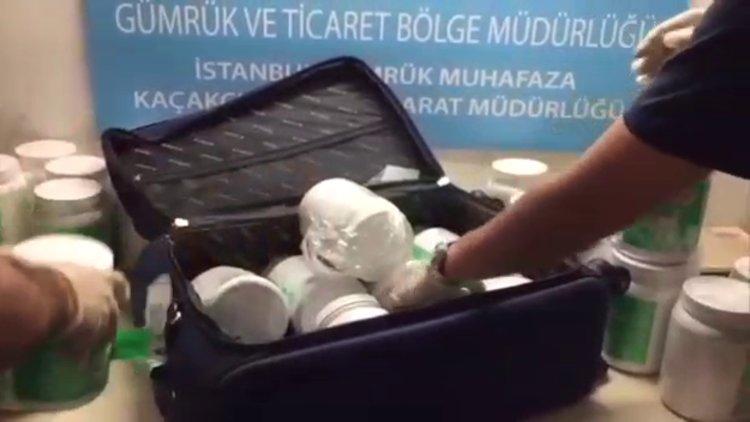 Turistin oyunu tutmadı, diş tozu dedi bonzai hammaddesi çıktı