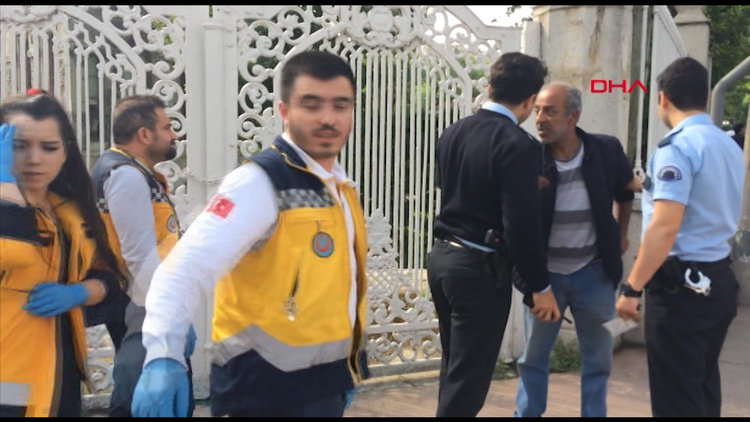 Beşiktaş'ta polis ve sağlık ekibinin zor anları