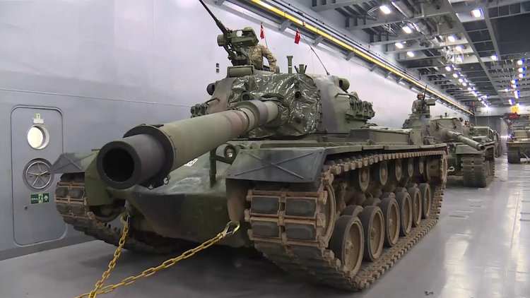 TCG Bayraktar, kapılarını basın mensuplarına açtı