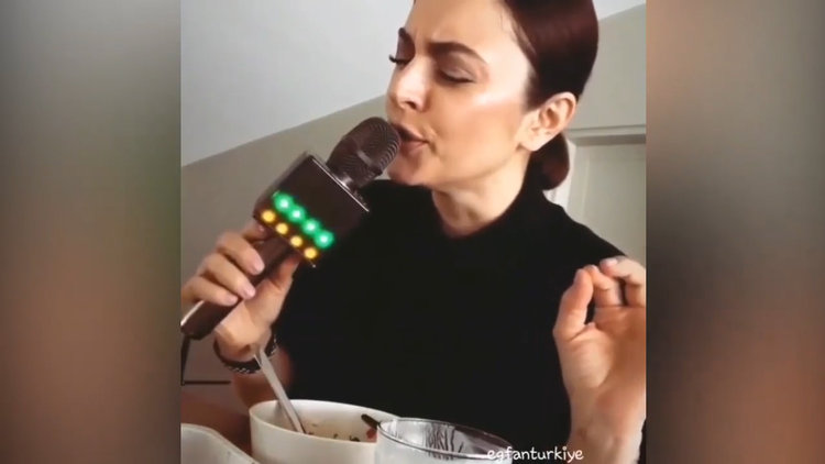 Ezgi Mola'nın Ebru Gündeş taklidi sosyal medyayı salladı