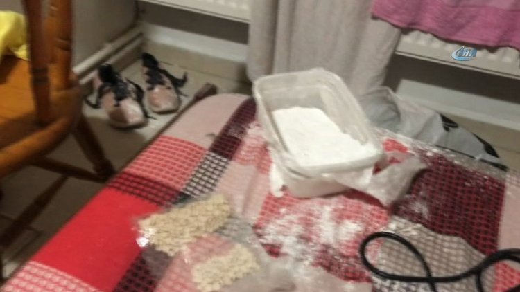 İstanbul'da "Arap kulüplerinin torbacısı" kıskıvrak yakalandı