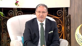 Sanatçı Uğur Arslan keyifli sohbeti, maneviyatınızı yükseltecek, yüreğinizi titretecek ilahileriyle konuk oluyor.