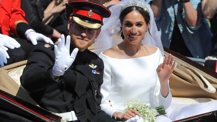 Peri masalı gerçek oldu! Prens Harry ile Meghan Markle evlendi
