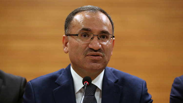 Bozdağ: Dolarla oynayarak seçim sonuçlarını...