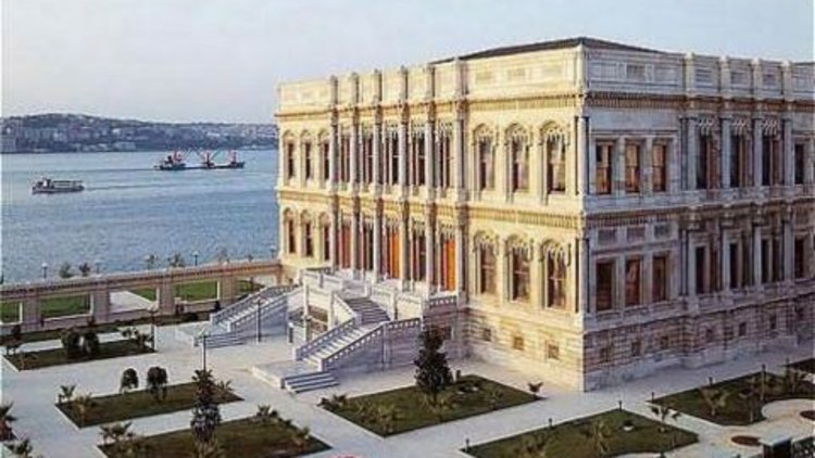 Çırağan Sarayı'nın yapılış hikayesi