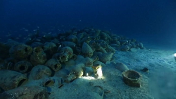 Sular altında 17 milyar dolar! İşte tarihin en büyük definesi