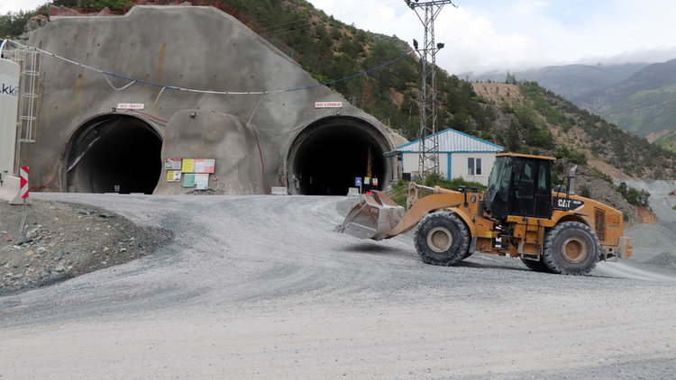 Zigana Tüneli yarılandı! Avrupa'nın en uzunu olacak