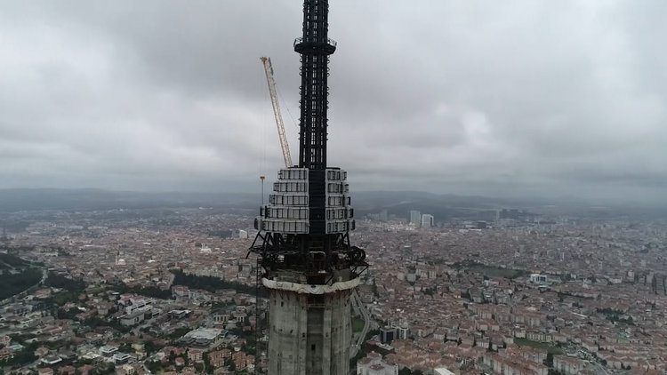 Çamlıca Kulesi Eyfel'i geçti