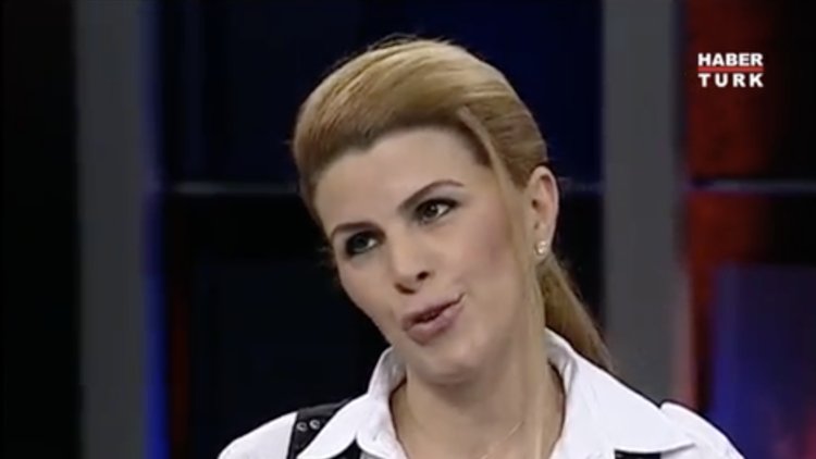 Hülya Avşar Soruyor - 26 Kasım 2009 (Nuray Sayarı)