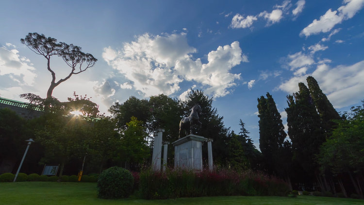 Osman Hamdi Bey tablolarına derinden bir bakış