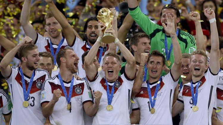 Dünya Kupası ev sahiplerine yaramıyor!