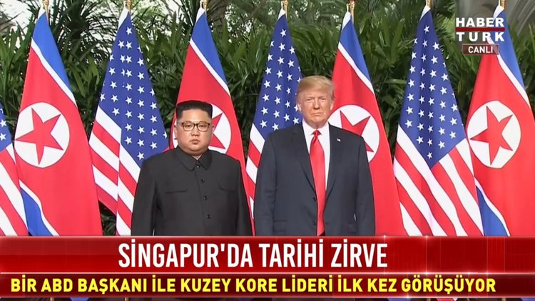 Singapur'da tarihi zirve! Trump ve Kim bir araya geldi!