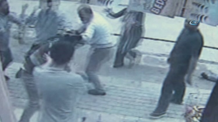 Başkent'te gazi ve kardeşine çirkin saldırı kamerada