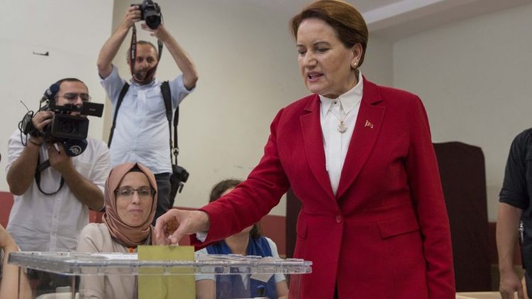 Meral Akşener oyunu kullandı: En önemli şey hür iradedir