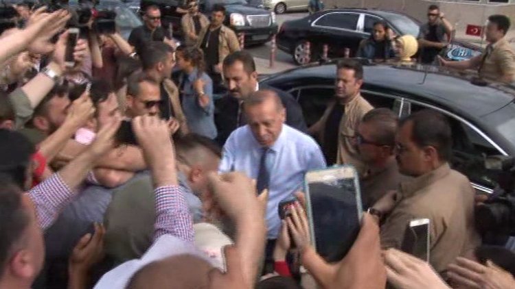 Cumhurbaşkanı Erdoğan Kısıklı'dan ayrıldı
