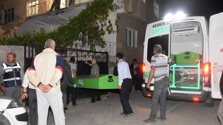 Kırıkkale&#039;de kadın cinayeti! Cinayeti fark eden komşusunu da öldürmeye çalıştı