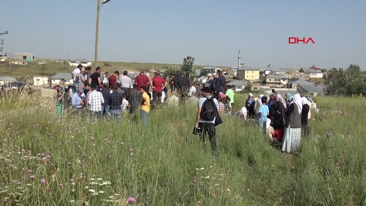 Mavi boncuklu Leyla'nın cenazesi