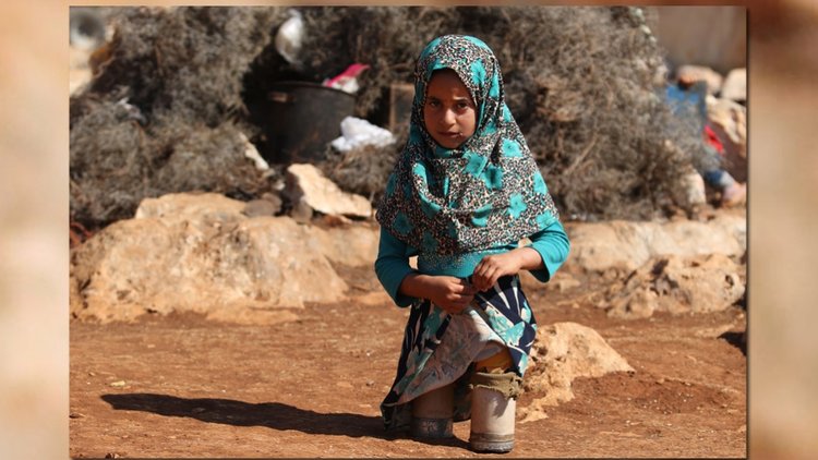 Maya gerçek protezlerine kavuştu