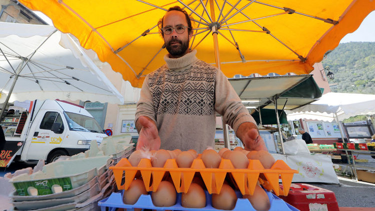 Göçmenleri gizlice Fransa'ya sokmuştu! Kahraman çiftçi yargılanmayacak